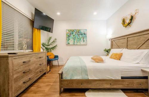 Stunning Little Havana Suites Close to airport, Calle Ocho, Brickell, Wynwood and the Beaches - Free Parking - Foto 45