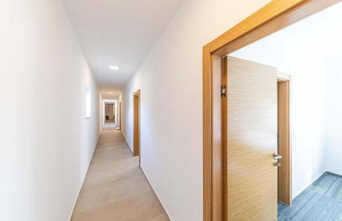 Beautiful Home In Ugljane With Wifi - Foto 27