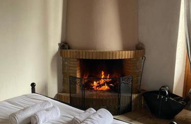 1924 Studios 2 - Photo 9