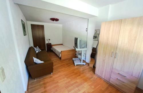 Ferien-Monteurwohnung Schelmerath - Foto 8