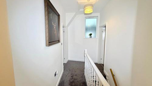 Comfortable 4BR House Ideal for Families & Workers - Foto 4