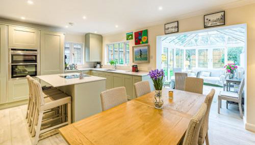 Chichester FoS and Revival accommodation - Foto 1