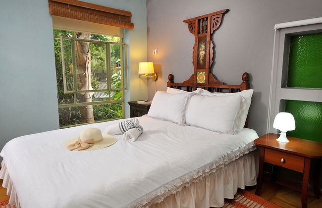 Love & Lemons - Photo 2