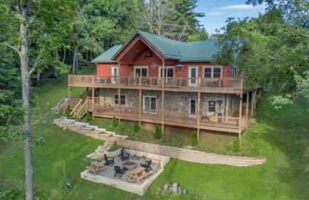 Mountain Views - Firepit - Gas Fireplace - Sleeps 15 - Foto 1