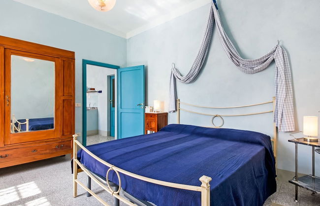 A Spacious Retreat for Ten - Photo 8