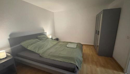 Zentrales Apartment mit Netflix, Kaffee & Parkplätzen - Foto 3