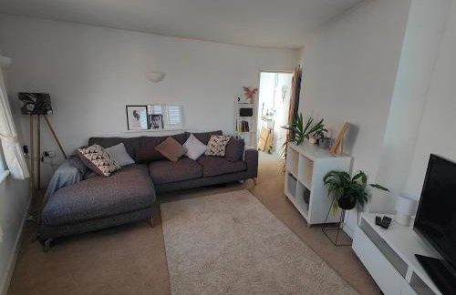 Central Caversham Reading one bed flat - Photo 2