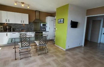 Bright apartment with sea view in Saint-Raphaël - Foto 12