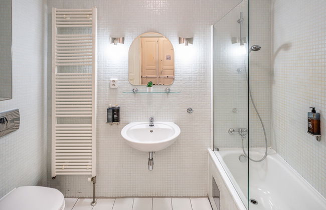 6 Continents Apartments by Adrez Living - Photo 30