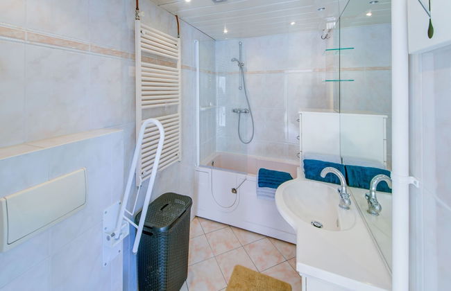 Comfortable Vacation Home Near the sea - Foto 19