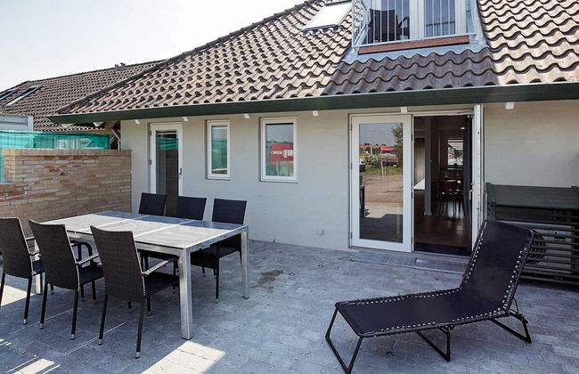 6 Person Holiday Home on a Holiday Park in Karrebaeksminde - Foto 35