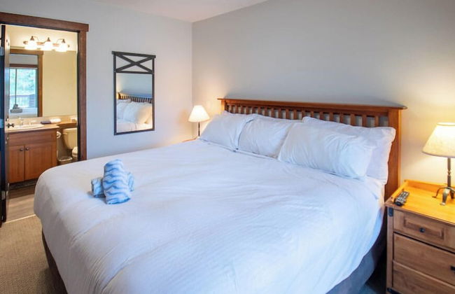 Snow Creek Lodge by Fernie Lodging Co - Photo 44