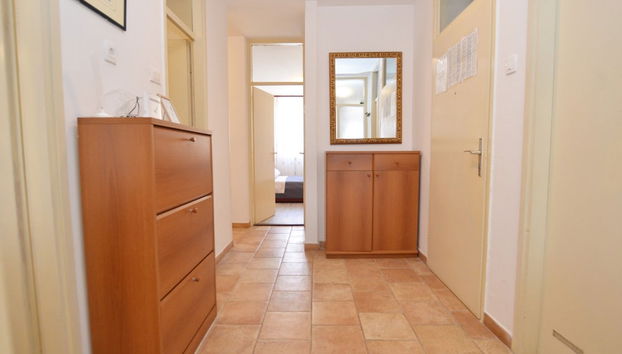 Airy and Comfortable Apartment With Loggia - Foto 2, Vestíbulo