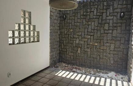 Quartos e suítes casa próximo as praias - Foto 7