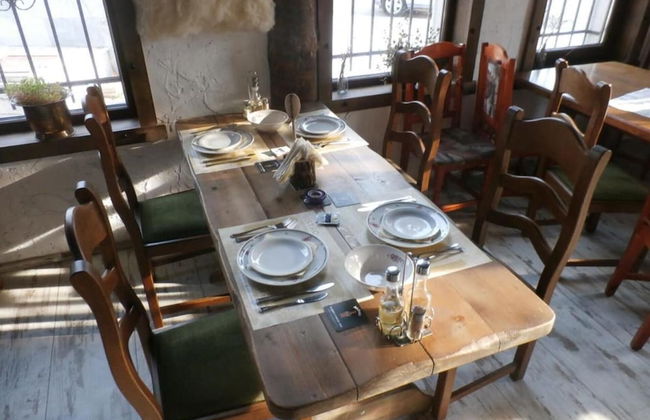 Remarkable 2-bed Apartment in Aleksandrovo - Photo 9