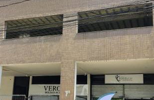 Kitnet independente muito confortável boa locaização - Foto 9