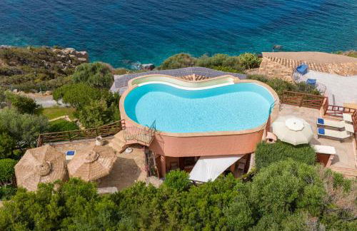 Villa Patty with infinity pool in front of the sea, parking and wifi - Foto 19