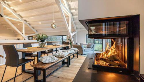 Traditional Architecture Meets Modern Design - Foto 2