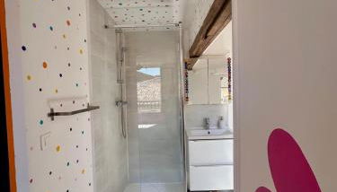 POP HOUSE - Appartement coloré et fun en Camargue - Foto 4