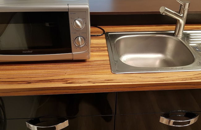 Spacious House - Photo 8