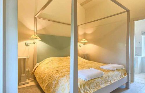 Villa Charlotte for 14 persons with 73m2 Pool in Central Istria - Daily Housekeeping & Breakfast Service - Foto 31