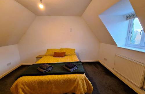 Modern home close to amenities and transport links - Foto 8