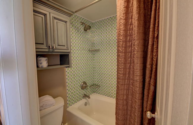 111 El Matador 2 Bedroom Condo by RedAwning - Foto 14