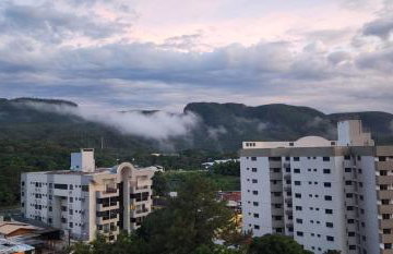 Flat Familiar a 400 metros do Hot Park com Piscinas e Conforto - Foto 72