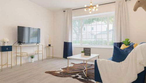 Marbella Lane - 4BR Alluring Home - Foto 5