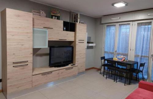 Nico's Home - Fiera Rho Milano - Giardino Box e Wi-Fi veloce - Foto 5