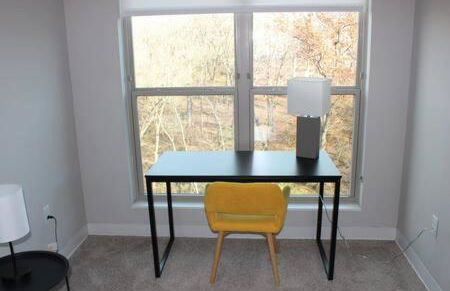 Onsite coffee bar just mins to Jack Thrice Stadium - Foto 20