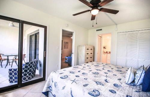 Sanibel Island Condo With All Of The Amenities 2C2 - Photo 8