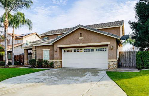 BBQ Ready Home 7 Mi to The Park at River Walk - Photo 40