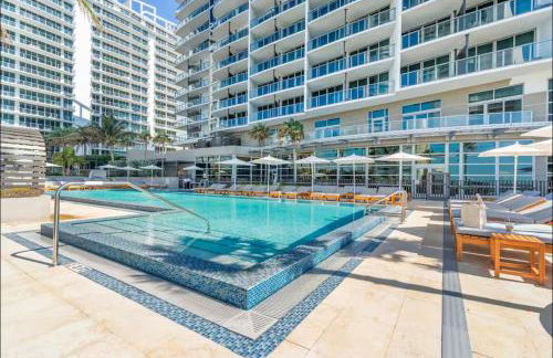 2BR 2BA Luxury Condo Beachfront at Wellness Resort Amrit - Foto 5