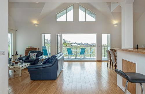 Celyn Y Mor Stunning Rhosneigr Family Beach House - Pass the Keys - Foto 19