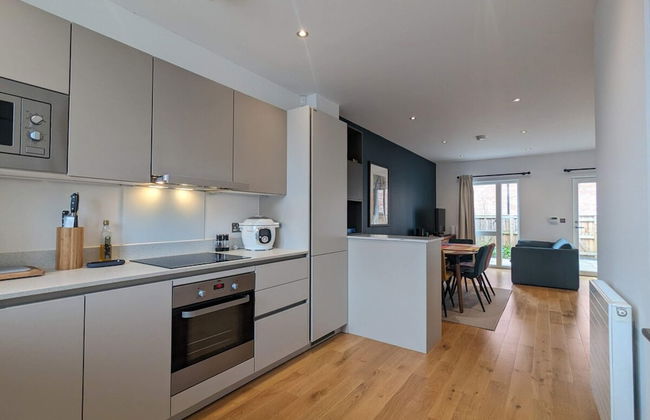 Adelphi Townhouse Contemporary 2 Bed 1 Bath 1 WC - Foto 7