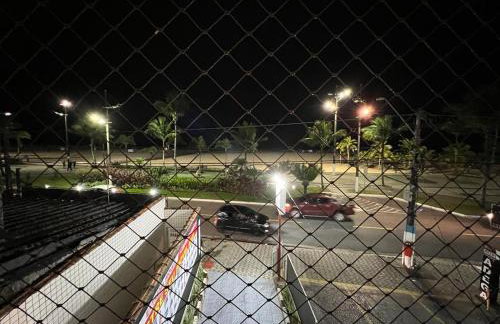 Apartamento Aconchego Frente Mar - Vila Guilhermina Praia Grande SP - Cozinha Completa - Climatizador de Ar - TV a Cabo - Wi-Fi - Photo 46