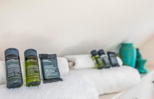 Peaceful And Beautiful Barn In Downland Village - Pass the Keys - Foto 21