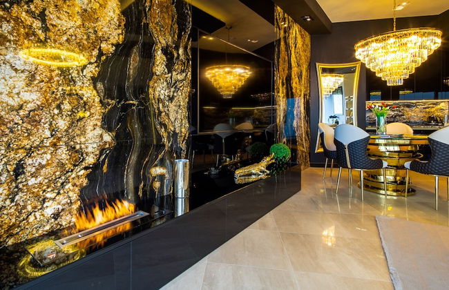 Apartments in Sky Tower with Bathtub near the window - Photo 4