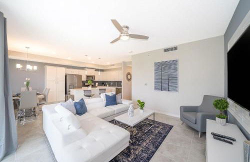 3111-102RD CONDO 2 BEDS/2 BATHS (SANITIZED) - Foto 1