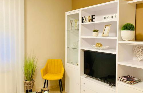 Lovely New Home - Photo 10