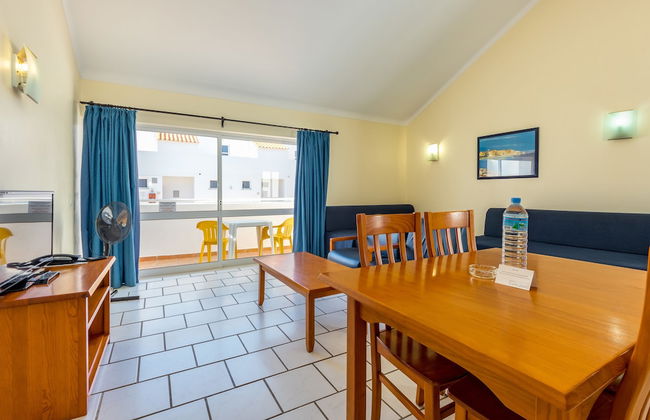 Apartamentos Turísticos Club Ouratlântico - Photo 18