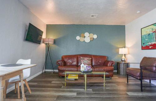 1BR Apt 7 mins Integris Monthly 15 Off #20A - Foto 54