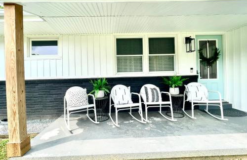 Carters Cottage Hot Tub, Fire Pit, Cozy Views - Foto 10