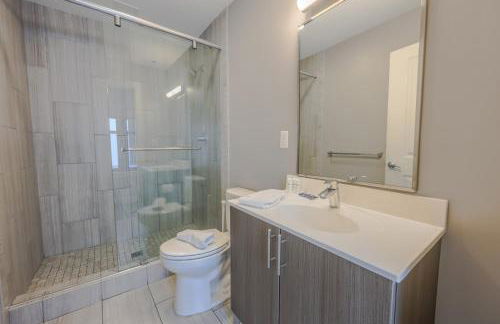 Luxury at 3br 2ba 200mbps Internet - Photo 6