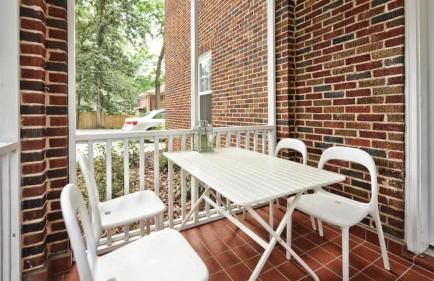 Chic Comfortable 2BR with Porch near Dilworth - Foto 21