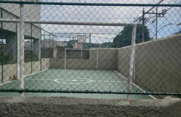 Apartamento, 2 quartos, claro, alto,garagem,piscina todo novinho mobiliado, coração do Fonseca - Foto 12