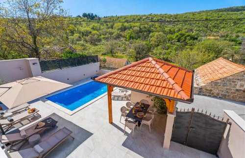 Charming Villa Perina with private heated pool - Photo 38