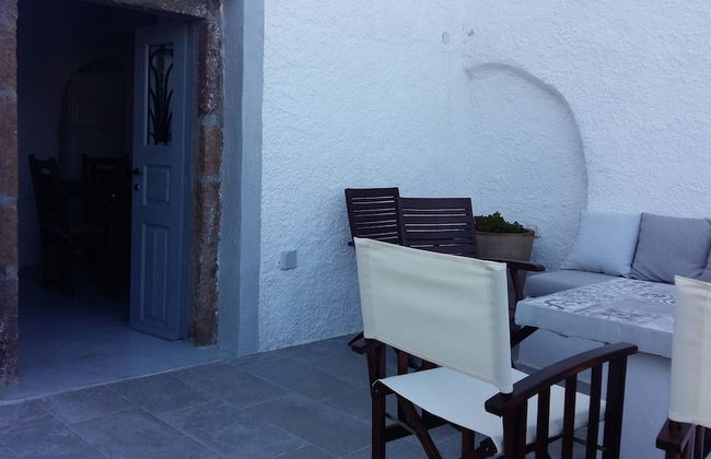 Charming 1705 Castle House in Pirgos Kallistis, Greece - Photo 38