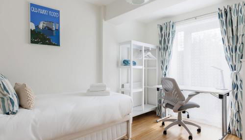 Spinnaker House-with Tesla Electric Charging Point - Foto 2